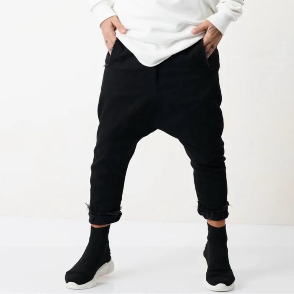 Black Jean harem cropped pants